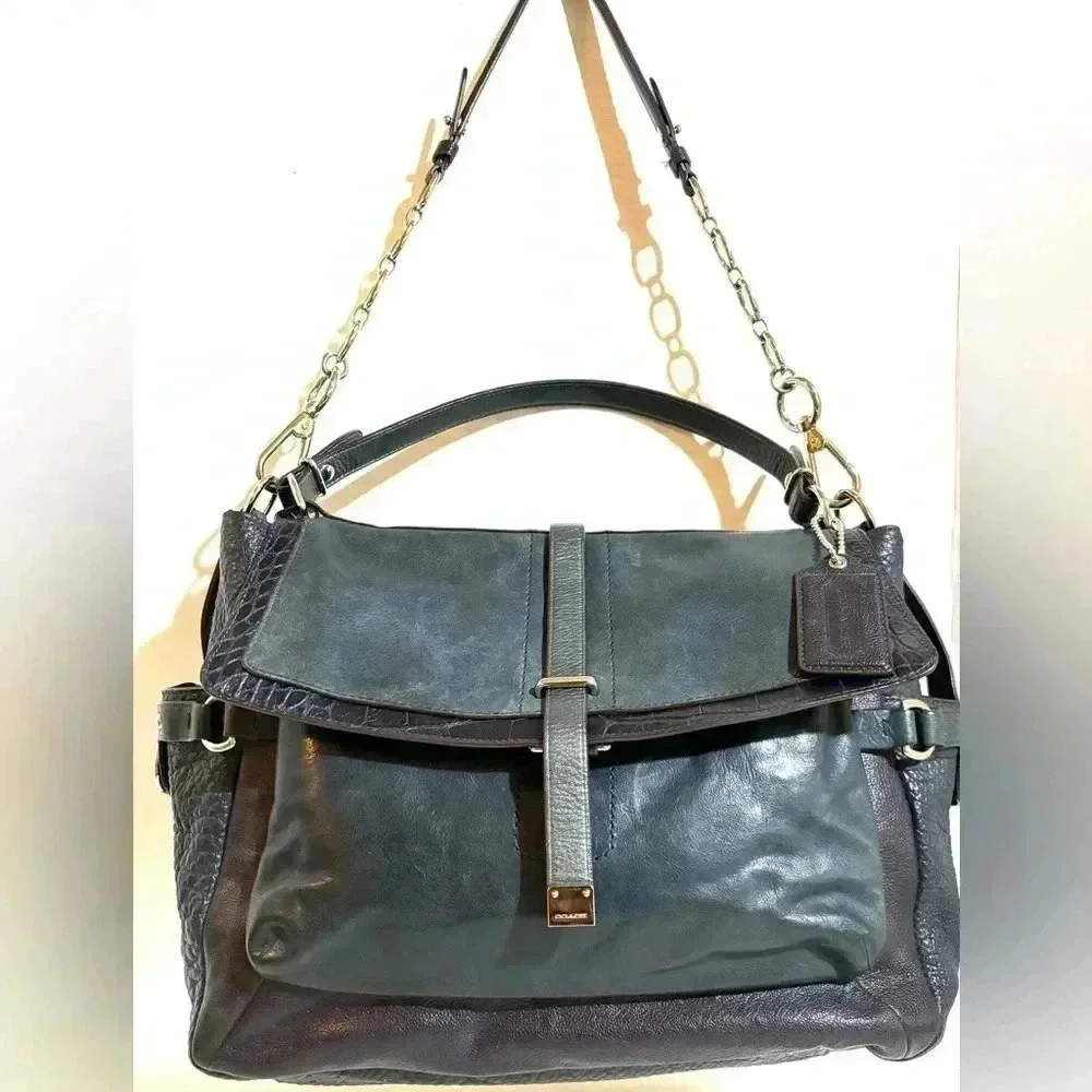 Coach pinnacle Eva lake navy blue leather leather shoulder handbag